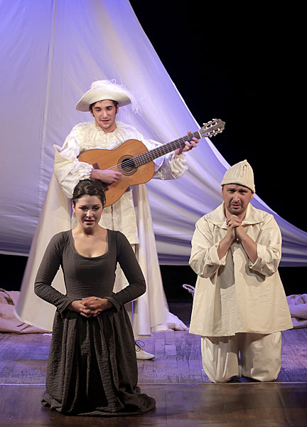 Les fourberies de Scapin, Théâtre Michel (Paris), 16 octobre 2014, © Fabienne Rappeneau